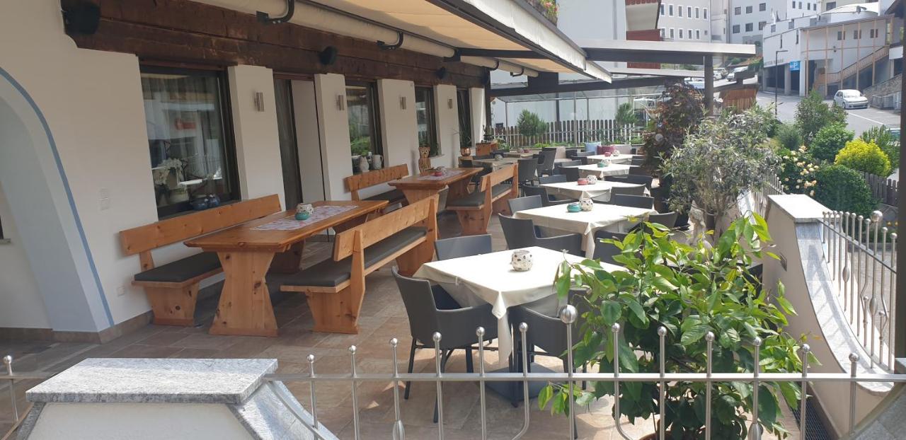 Pension Brunhild San Leonardo in Passiria Exterior photo